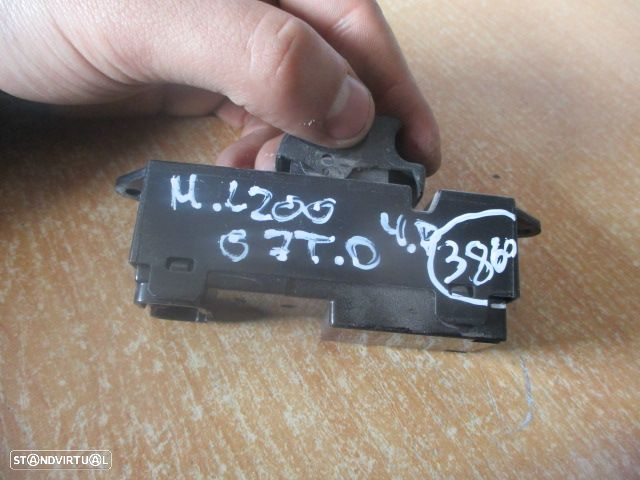 Interruptor MR587956 MITSUBISHI L200 2007 4P VIDRO TD - 2