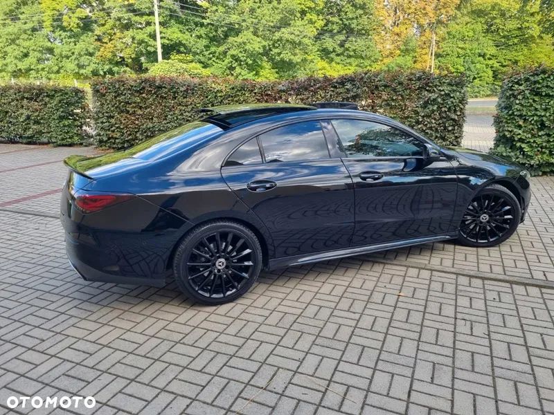 Mercedes-Benz CLA 220 4-Matic AMG Line 7G-DCT - 7