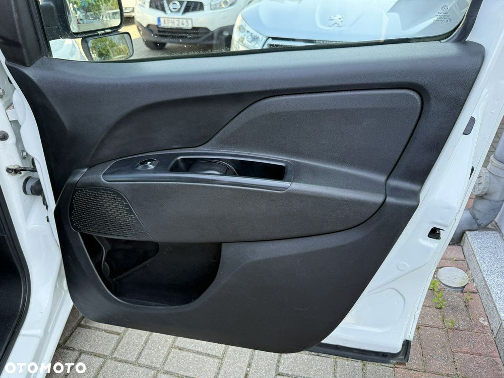 Fiat Doblo Kombi Maxi Active - 22