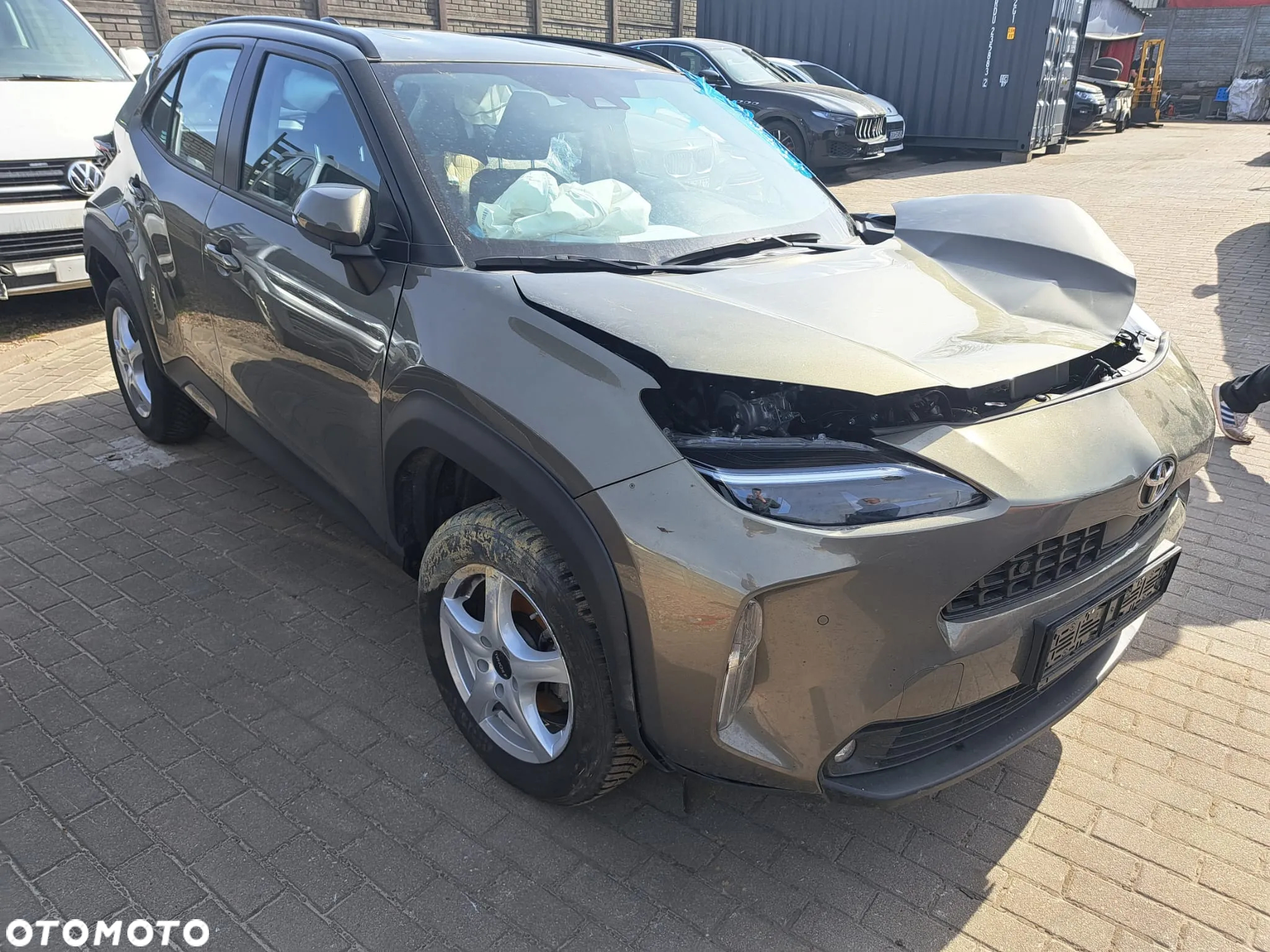 Toyota Yaris Cross 1.5 Comfort CVT - 12