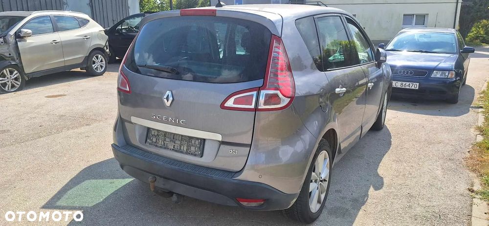 Renault Scenic III TEKNG zderzak tył bok lewy naroznik - 2