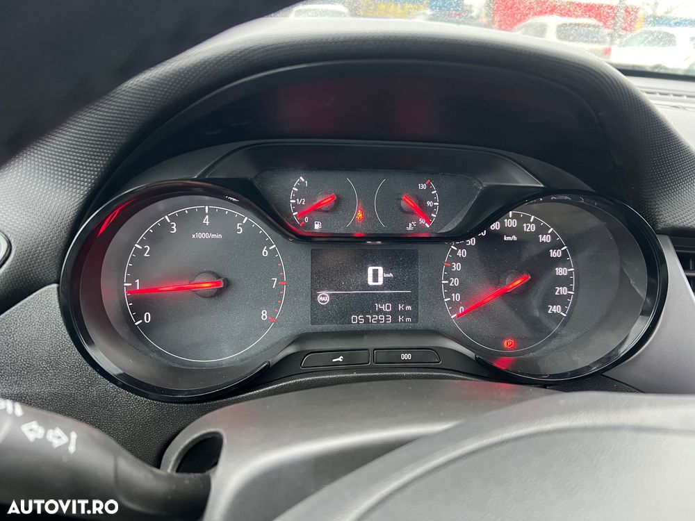 Opel Crossland X 1.2 Innovation - 9