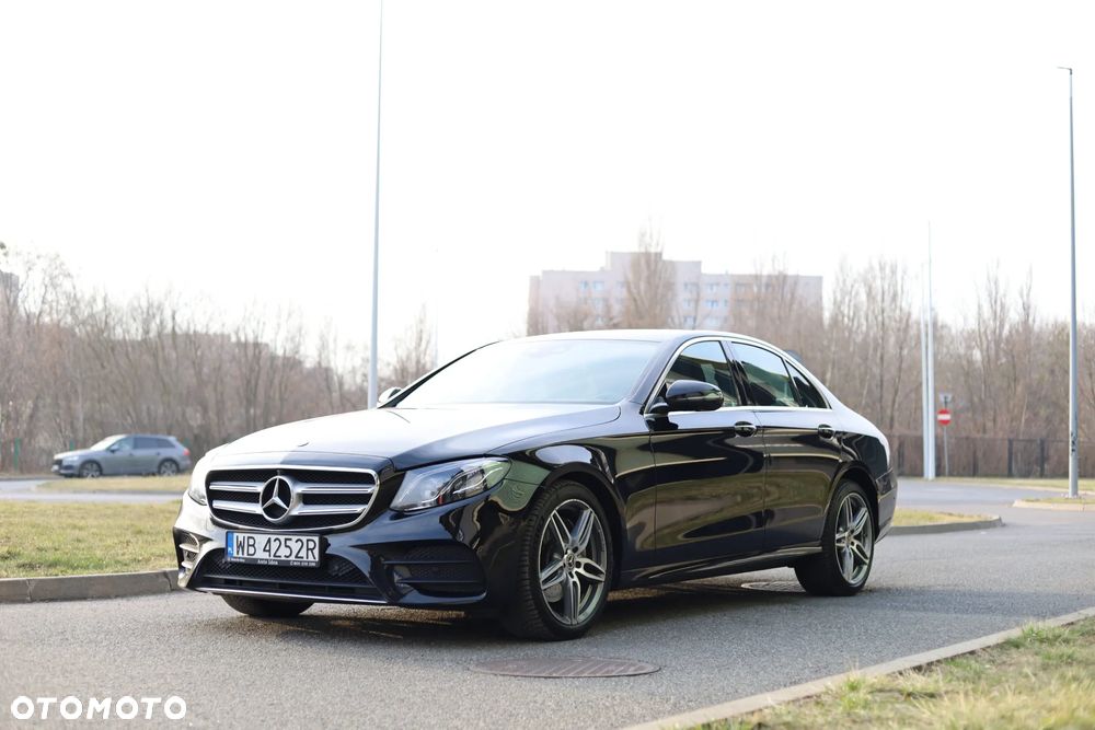 Mercedes-Benz Klasa E 220 d 4-Matic 9G-TRONIC - 9