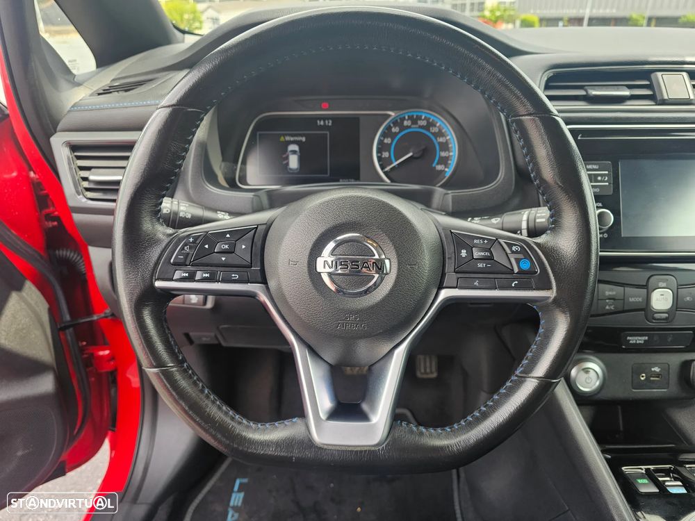 Nissan Leaf N-Connecta - 15