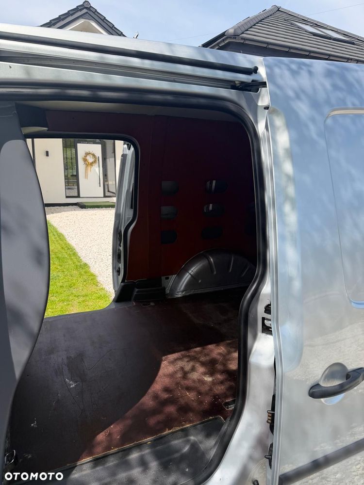 Volkswagen Caddy Standard - 12