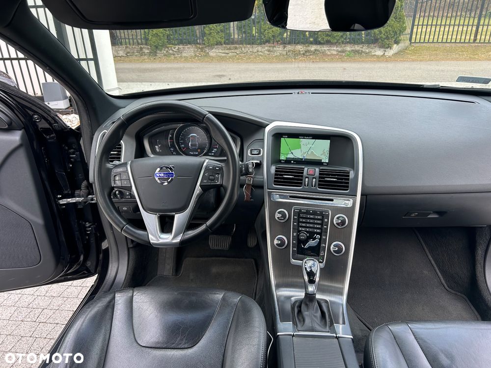 Volvo XC 60 D4 AWD Summum - 13