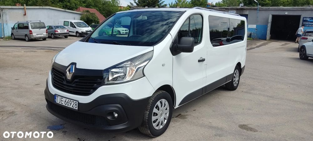 Renault Trafic - 2