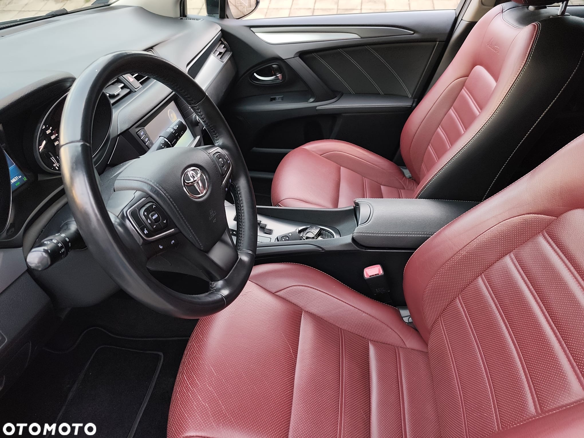 Toyota Avensis 1.8 Selection MS - 15