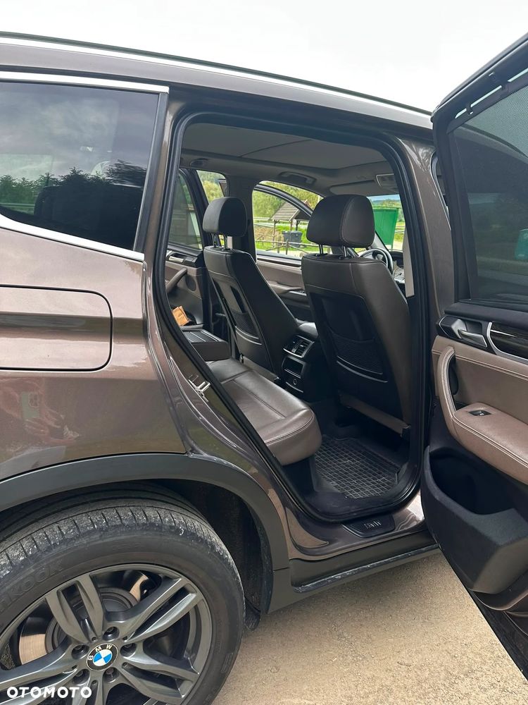 BMW X3 xDrive20d - 8