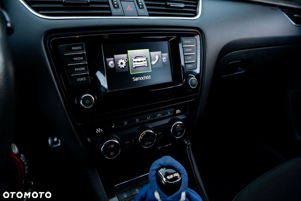 Skoda Octavia 2.0 TSI RS DSG - 29