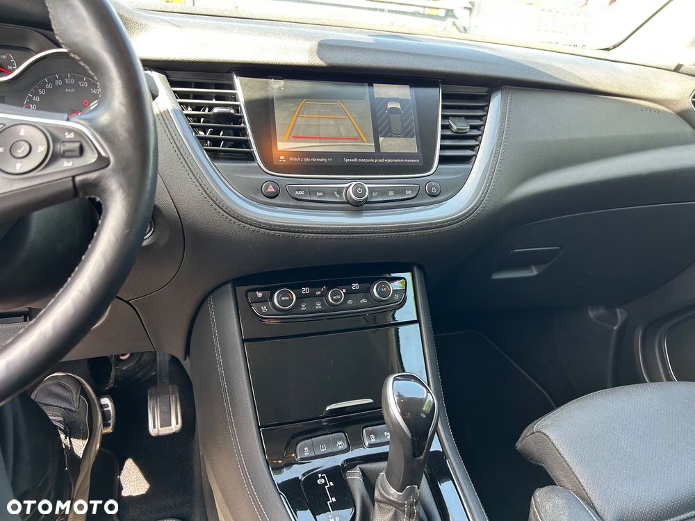 Opel Grandland X 1.2 Start/Stop Automatik INNOVATION - 24