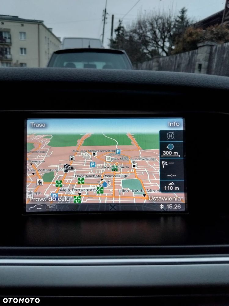 Audi A4 Avant 2.0 TDI DPF clean diesel multitronic S line Sportpaket - 11