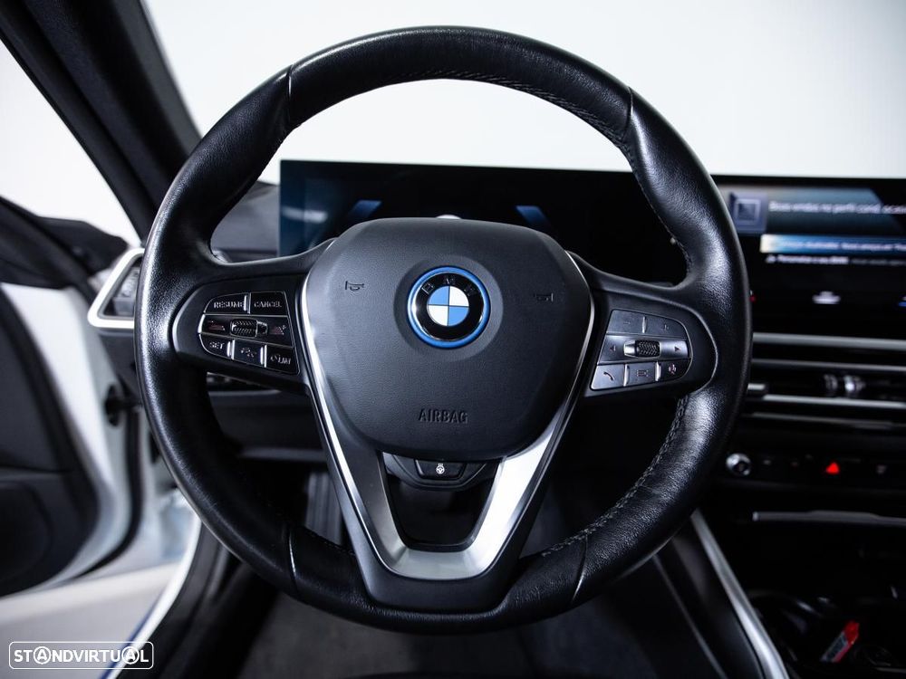 BMW i4 eDrive40 Gran Coupe - 18