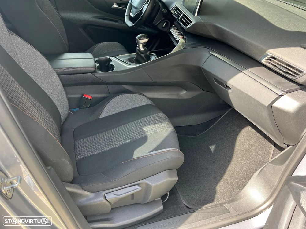 Peugeot 3008 1.5 BlueHDi Active Pack - 23