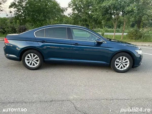 Volkswagen Passat 2.0 TDI SCR DSG Comfortline - 2
