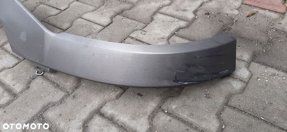 RENAULT GAMA RANGE T ATRAPA GRILL - 2