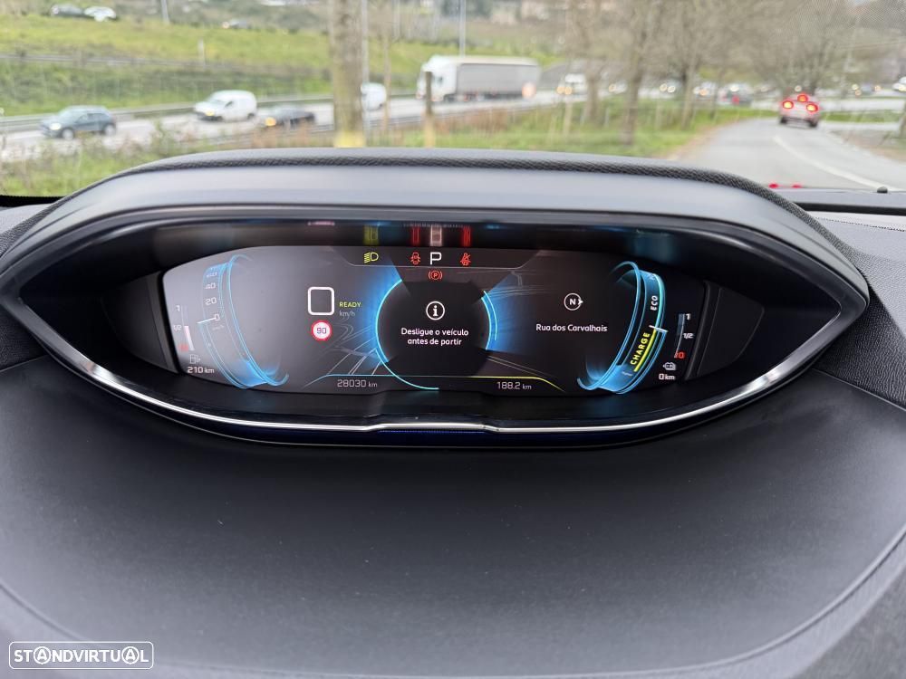 Peugeot 3008 1.6 Hybrid GT Pack e-EAT8 - 21