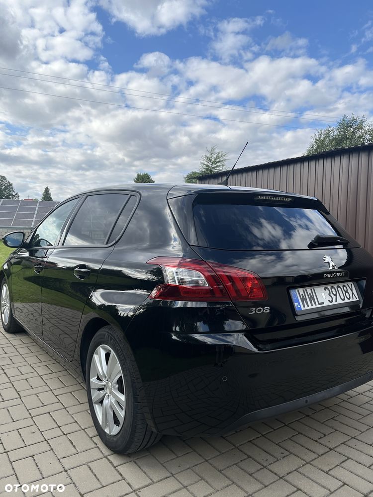 Peugeot 308 - 3