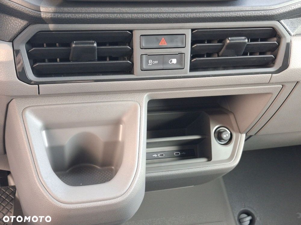 Volkswagen Crafter - 25