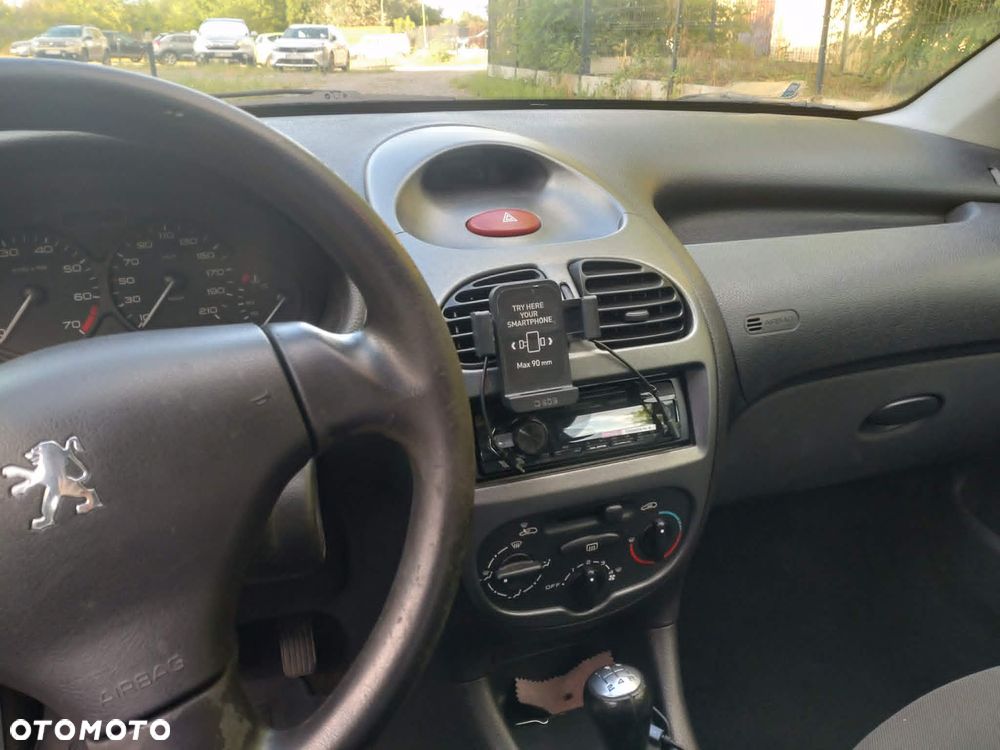 Peugeot 206 1.4 Trendy - 7