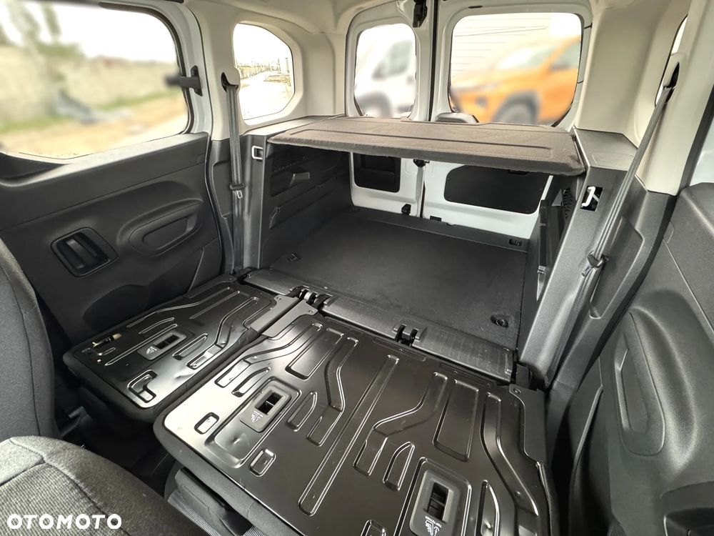 Toyota Proace City Verso 1.5 D-4D Business - 25