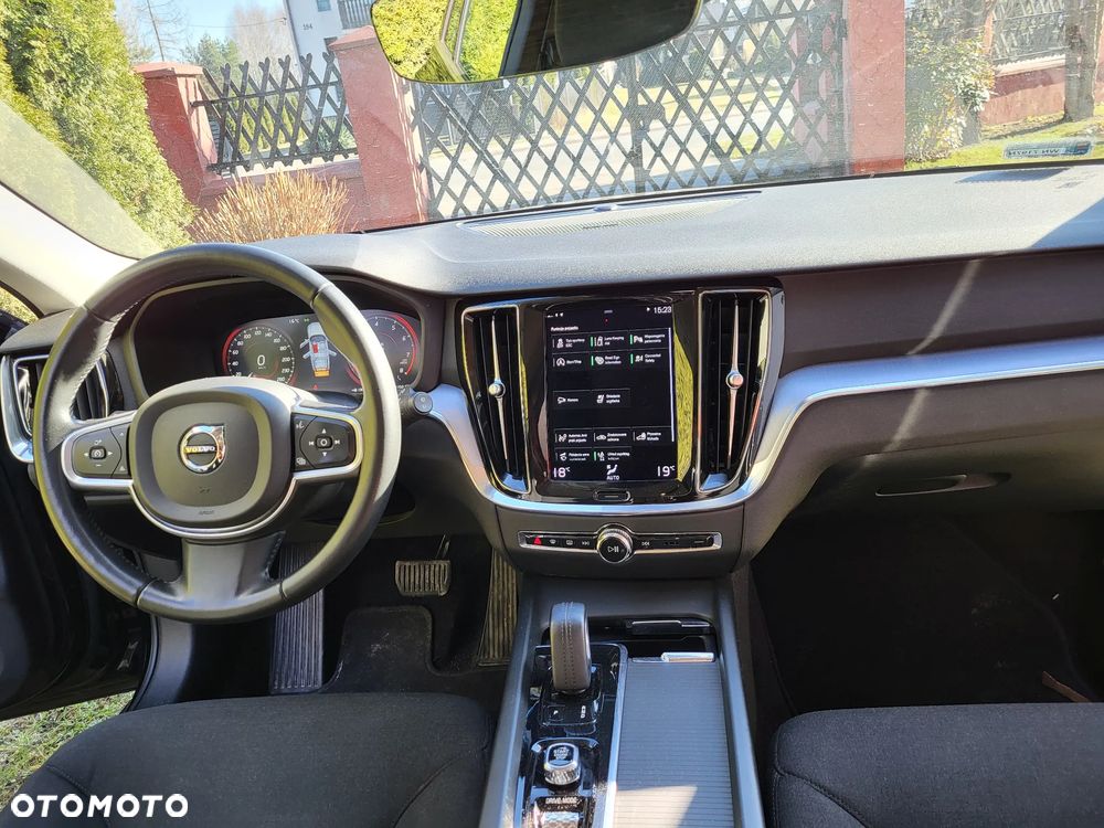 Volvo V60 B4 B Momentum Pro - 14