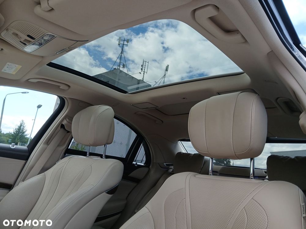 Mercedes-Benz Klasa S 500 4Matic 9-TRONIC - 26