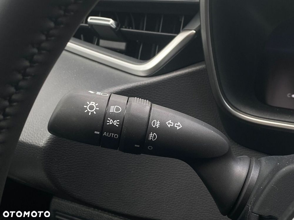 Toyota Corolla - 28