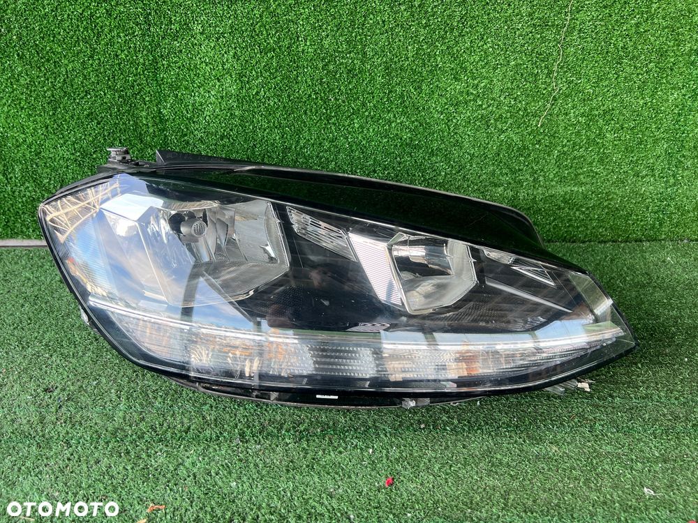 Lampa prawa VW Golf VII lift 2017 led - 1