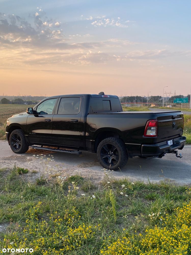 RAM 1500 5.7 Crew Cab Bighorn - 4