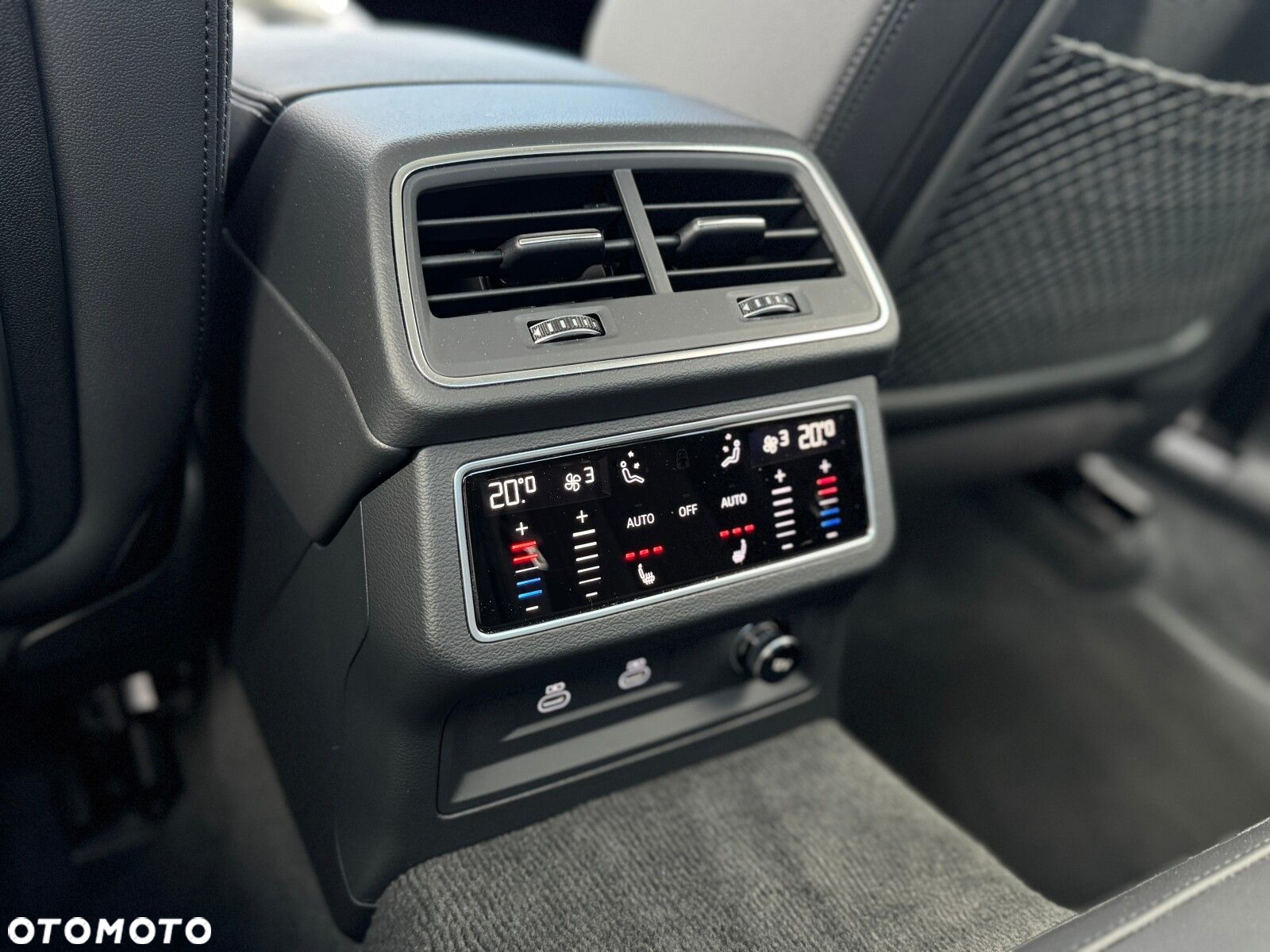Audi A6 - 12