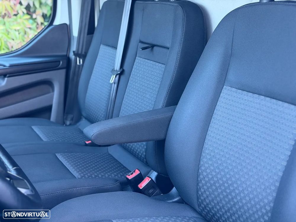 Ford Transit Custom 2.0 TDCi 130HP Teto Alto 3L - 23