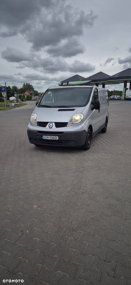 Renault Trafic - 2