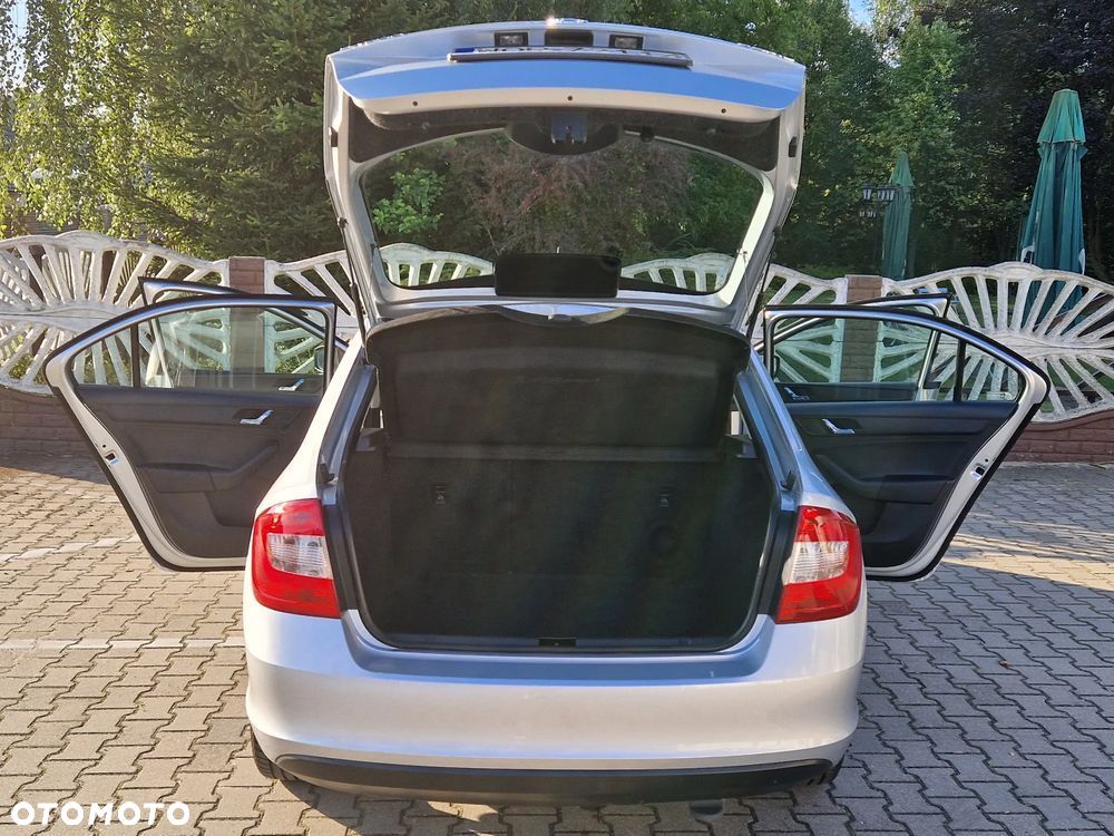 Skoda RAPID 1.6 TDI DPF Active - 18