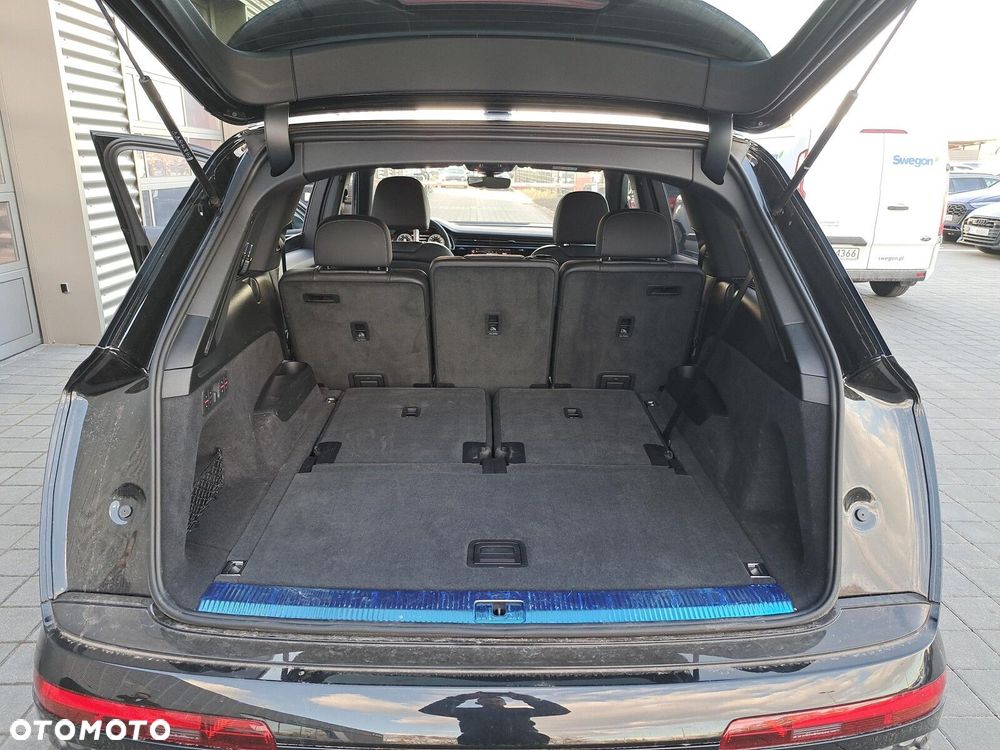 Audi Q7 - 17