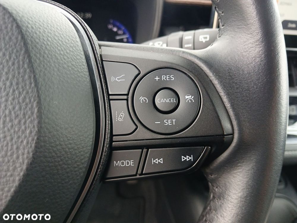 Toyota Corolla 2.0 Hybrid Trek - 30