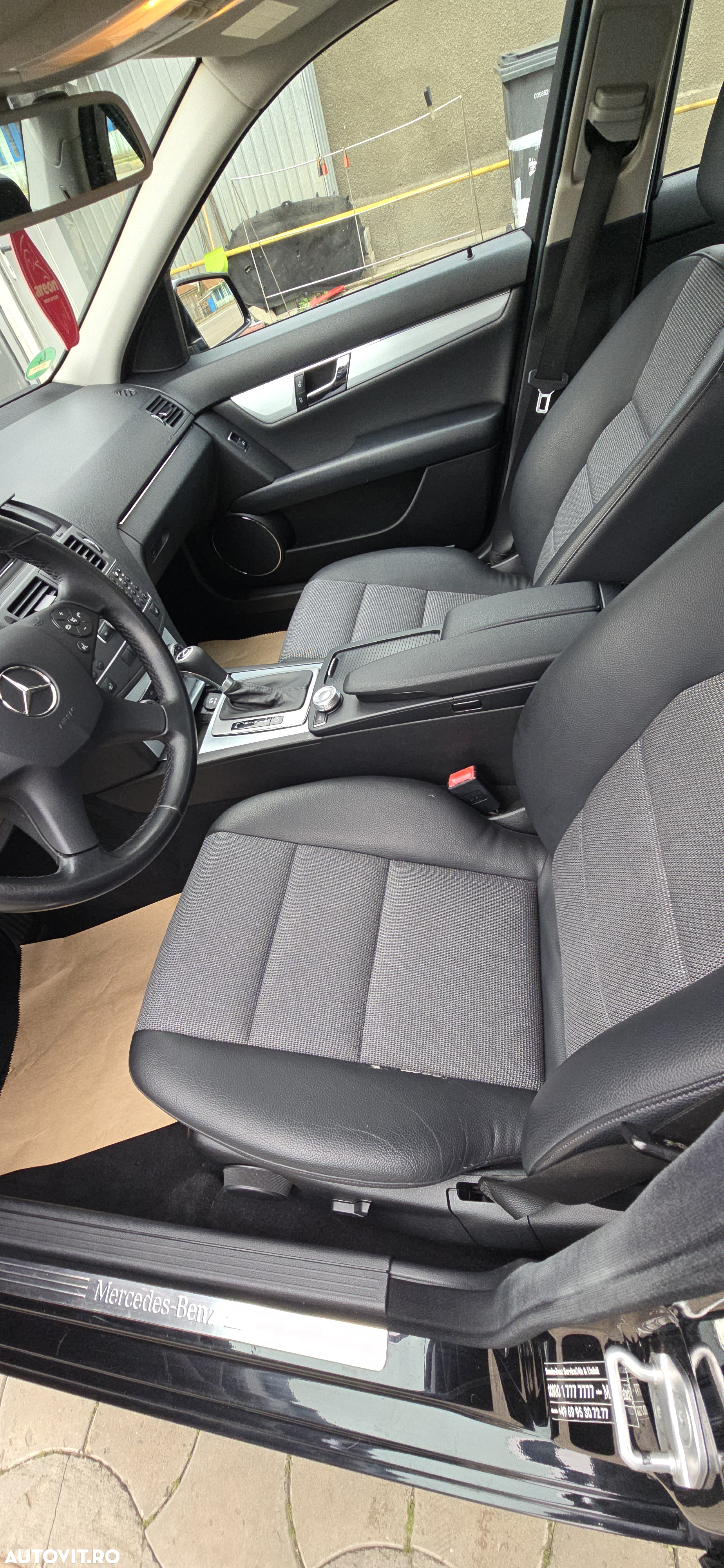 Mercedes-Benz C 180 CGI Automatik BlueEFFICIENCY Avantgarde - 9
