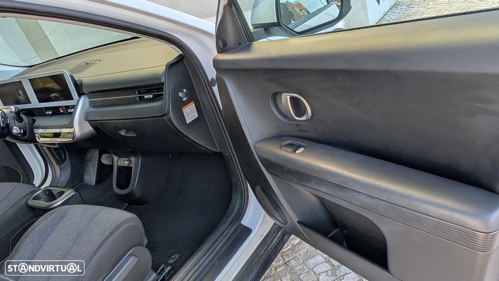 Hyundai Ioniq 5 72,6 kWh 4WD - 6