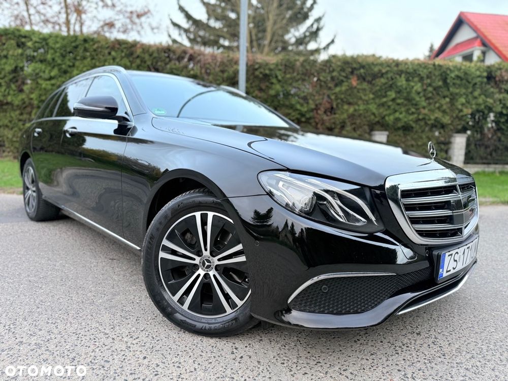 Mercedes-Benz Klasa E 220 d 4-Matic Exclusive - 2