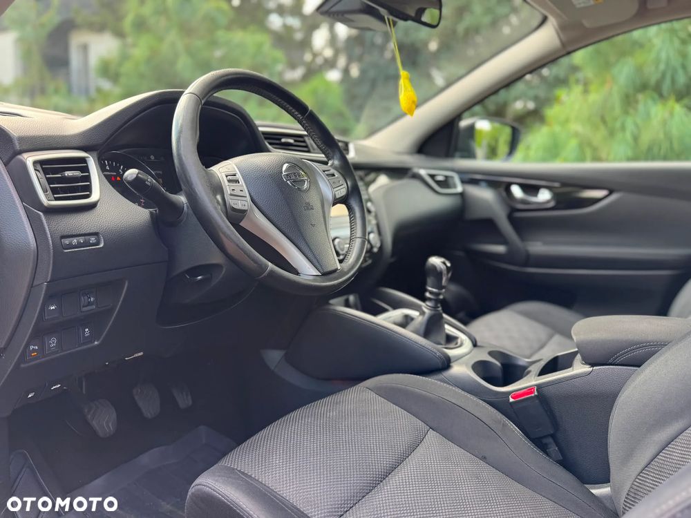 Nissan Qashqai 1.2 DIG-T Acenta EU6 - 7