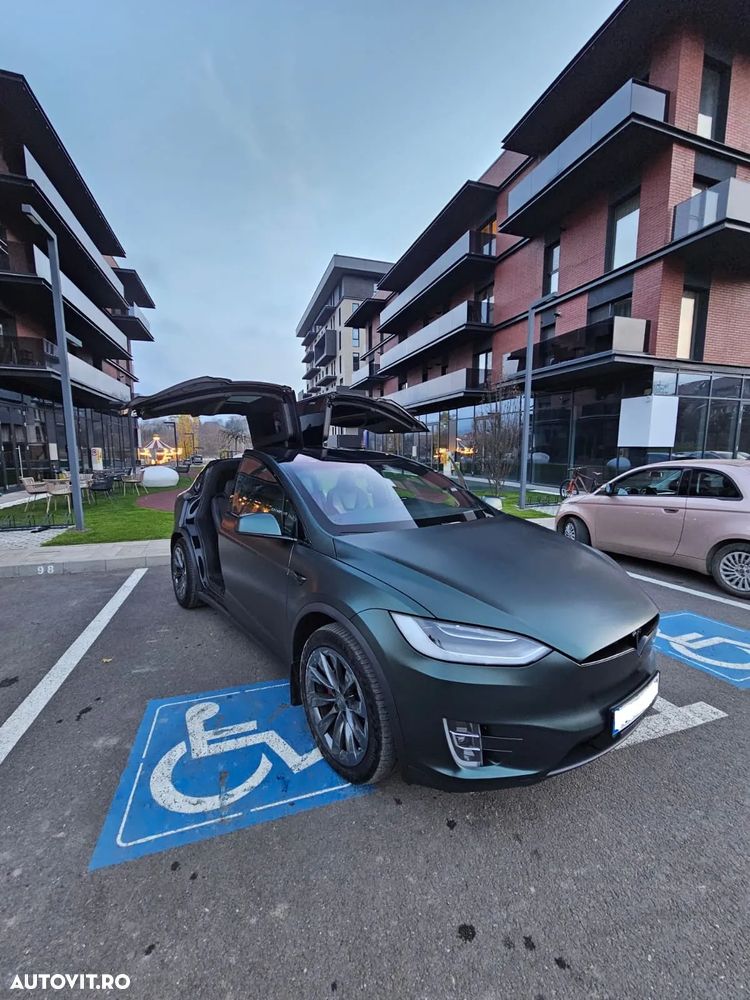 Tesla Model X Long Range - 2
