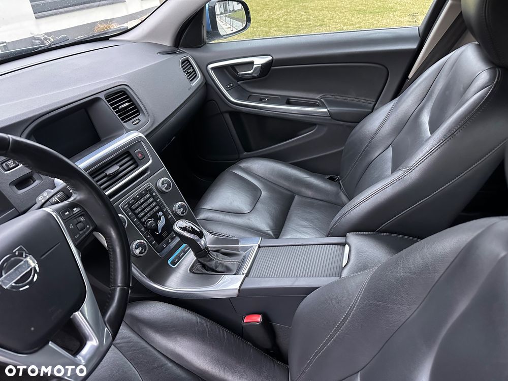 Volvo V60 - 17