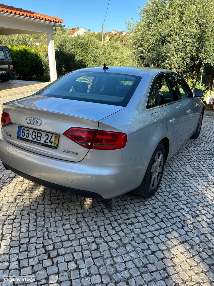 Audi A4 2.0 TDI - 4