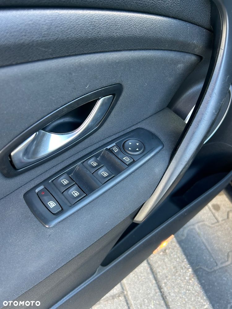 Renault Megane - 10