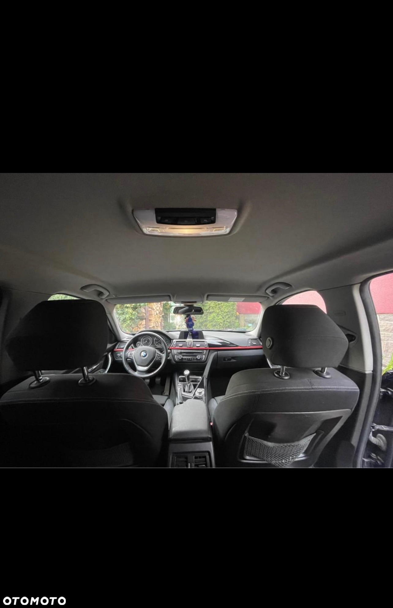 BMW Seria 3 318d Sport Line - 9