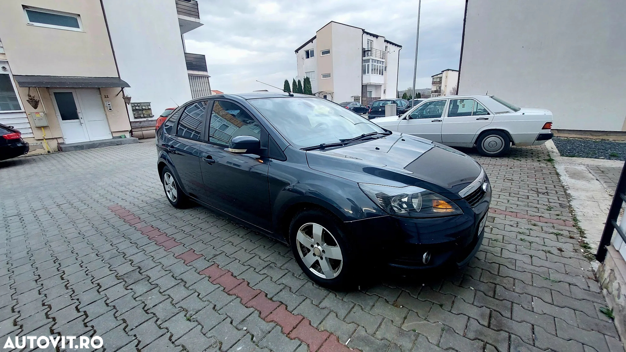 Ford Focus - 8