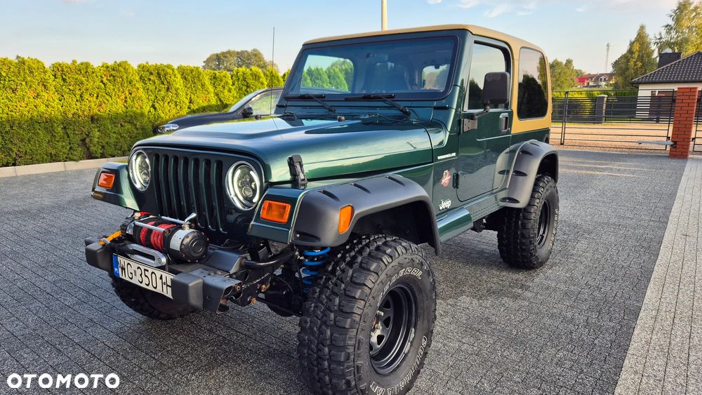 Jeep Wrangler 4.0 Sahara - 3
