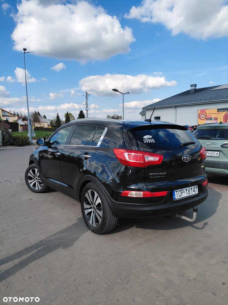 Kia Sportage 2.0 CRDI L AWD - 4