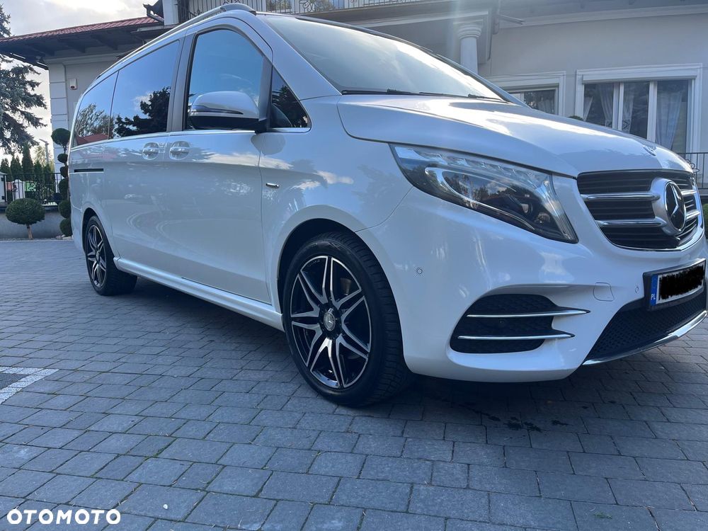 Mercedes-Benz V-Class 2016 photo 3