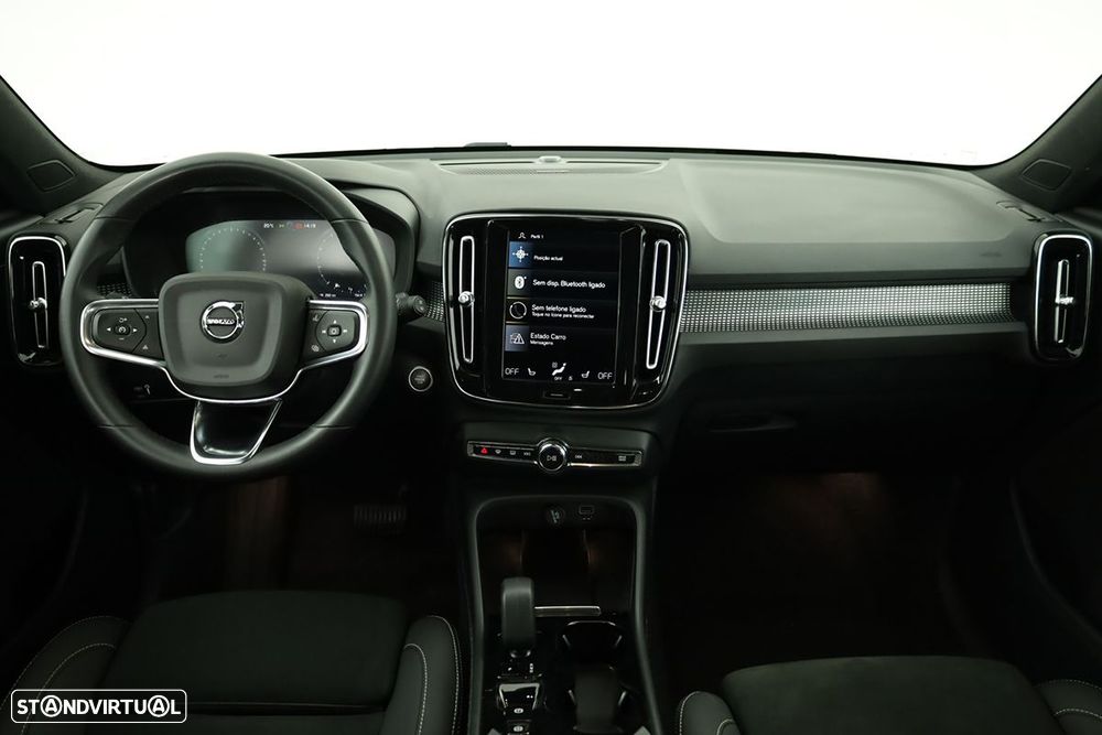 Volvo XC 40 1.5 T2 Plus Dark Auto - 8